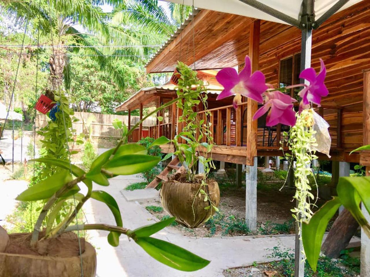 Lanta A Toi House Hotel Ko Lanta Exterior foto